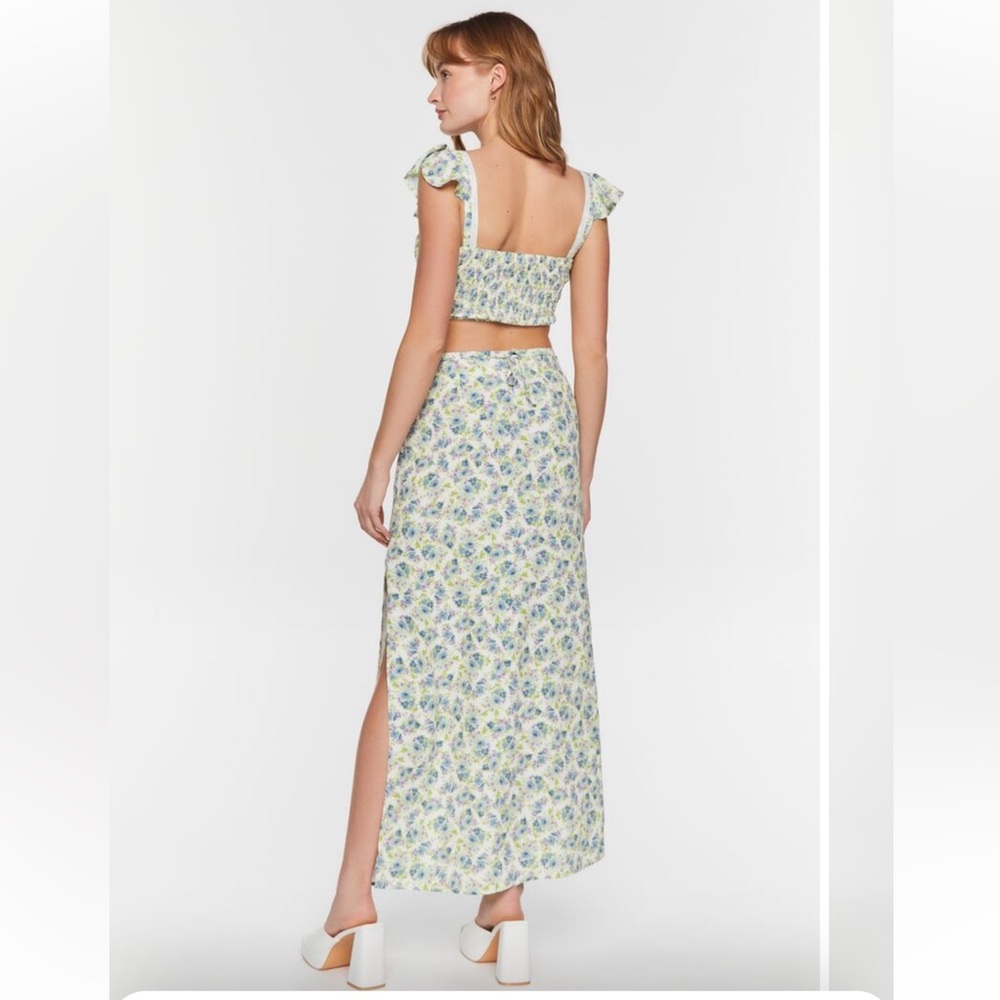 SET: Forever 21 Floral Print Crop Top & Maxi Skirt - Picture 3 of 16
